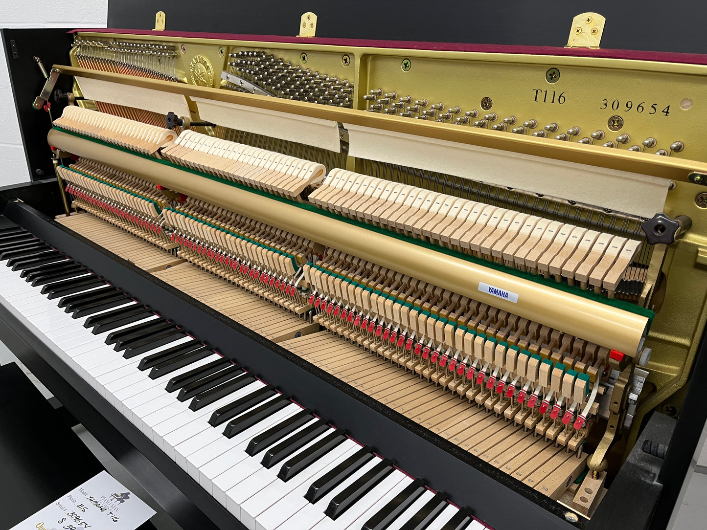 Yamaha T116 Upright
