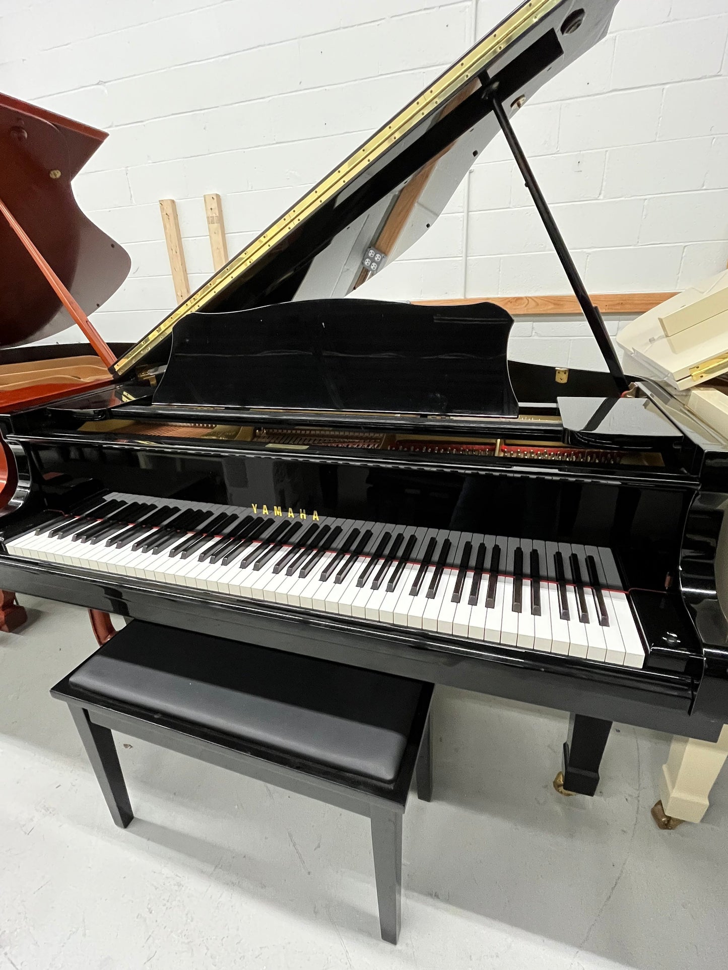 Yamaha G1 Baby Grand Piano